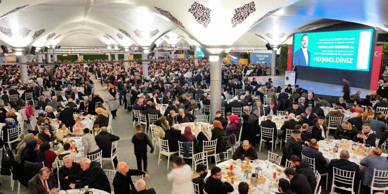 Stk’lardan Ak Parti Bağcılar Belediye Başkan Adayı Abdullah Özdemir’e Tam Destek