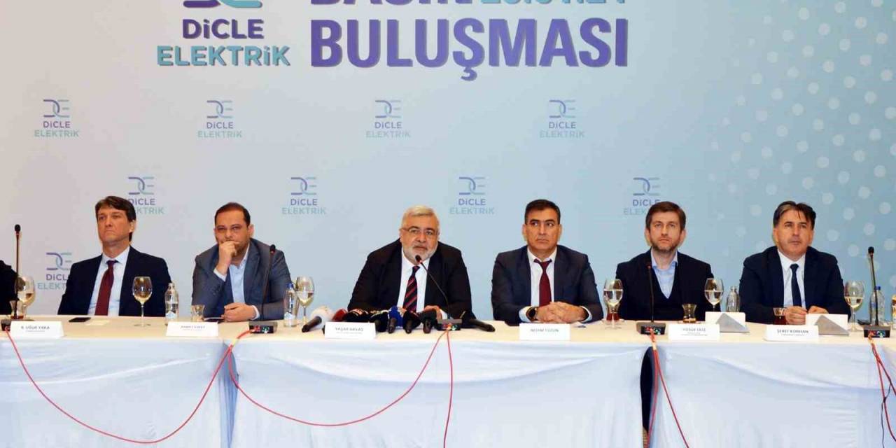 Dicle Elektrik 2023 Değerlendirme Toplantısı Yaptı