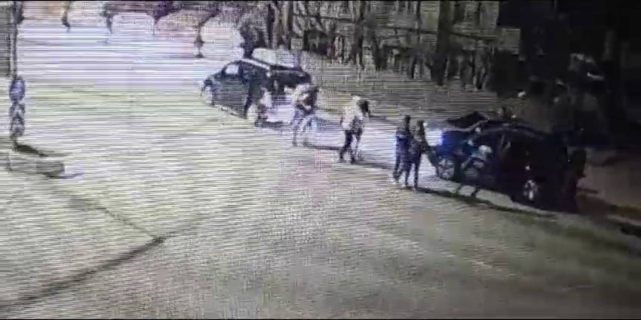 Polisten Film Sahnelerini Aratmayan Operasyon: 13 Gözaltı