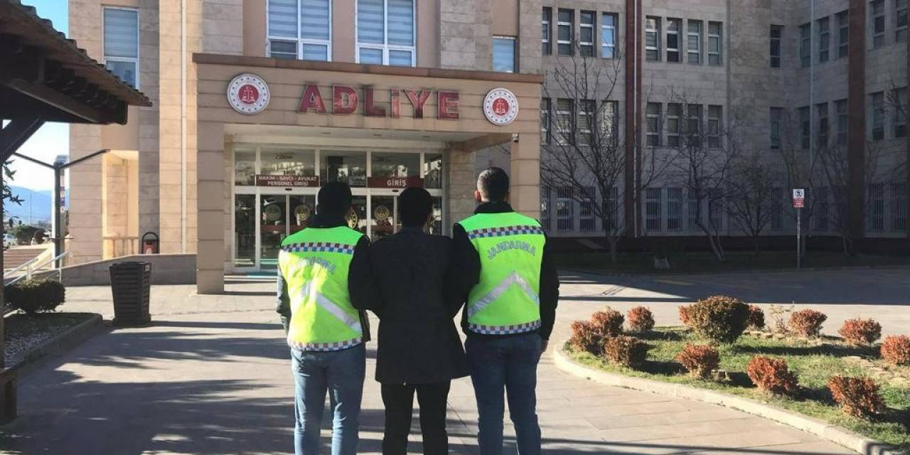 Kahramanmaraş’ta Aranan 7 Düzensiz Göçmen Yakalandı