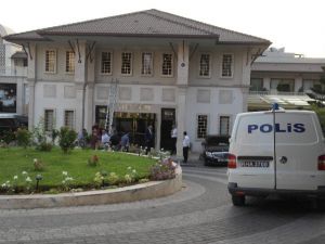 Kıbrıs’taki Otel Saldırısında 4 Zanlı Tutuklandı