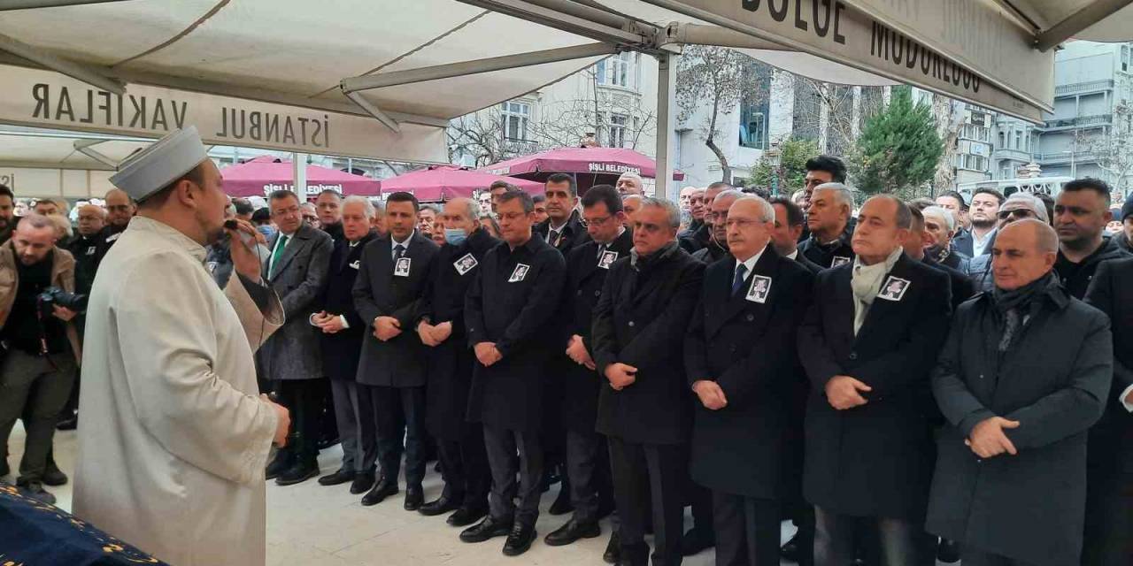 Altan Öymen’in Eşi Aysel Öymen Son Yolculuğuna Uğurlandı