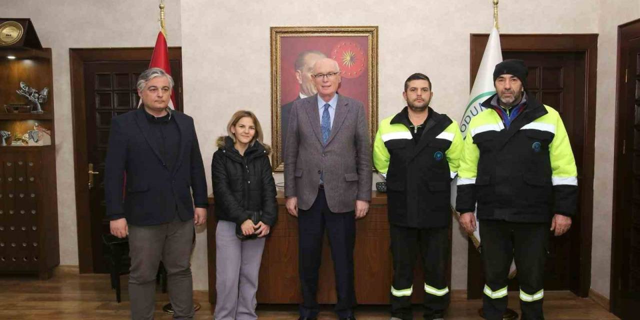 Örnek Davranış Sergileyen Odunpazarı Belediyesi Personeline Teşekkür