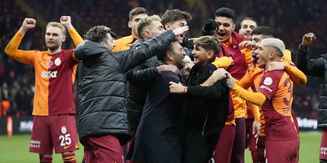 Trendyol Süper Lig: Galatasaray: 3 - İstanbulspor: 1 (Maç Sonucu)