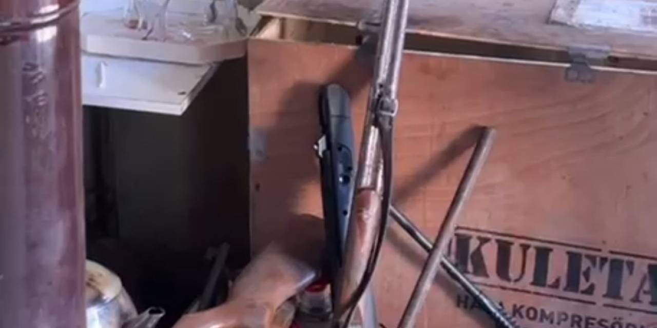 Kütahya’da Kuru Sıkı Tabancaları Gerçek Silaha Çeviren Şahıs Yakalandı