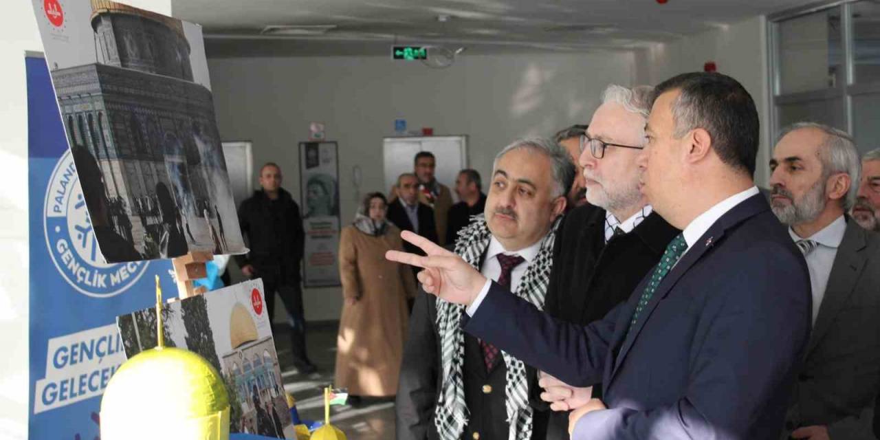 Erzurum’da "Filistin Bizim Neyimiz" Konusu Konuşuldu