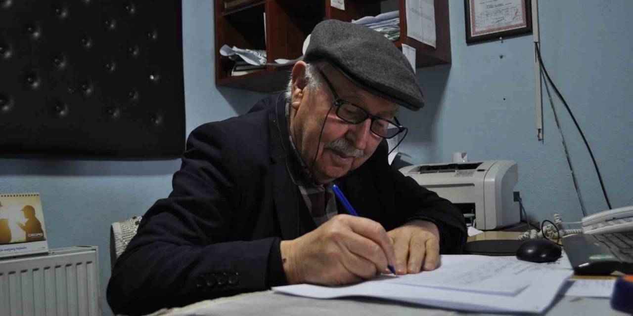 39 Yıllık Muhtarın Adaylıktan Çekileceğini Duyurmasıyla Koltuğuna 13 Aday Çıktı