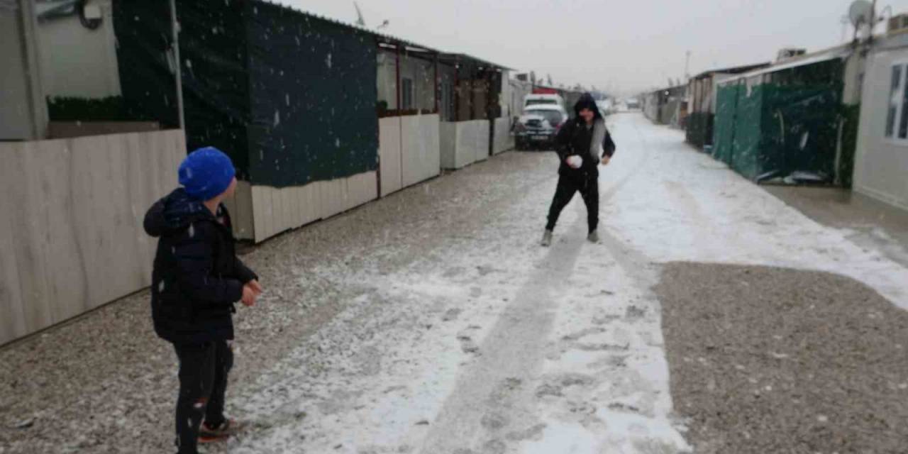 Malatya’da Kar Yağısı Etkili Oluyor