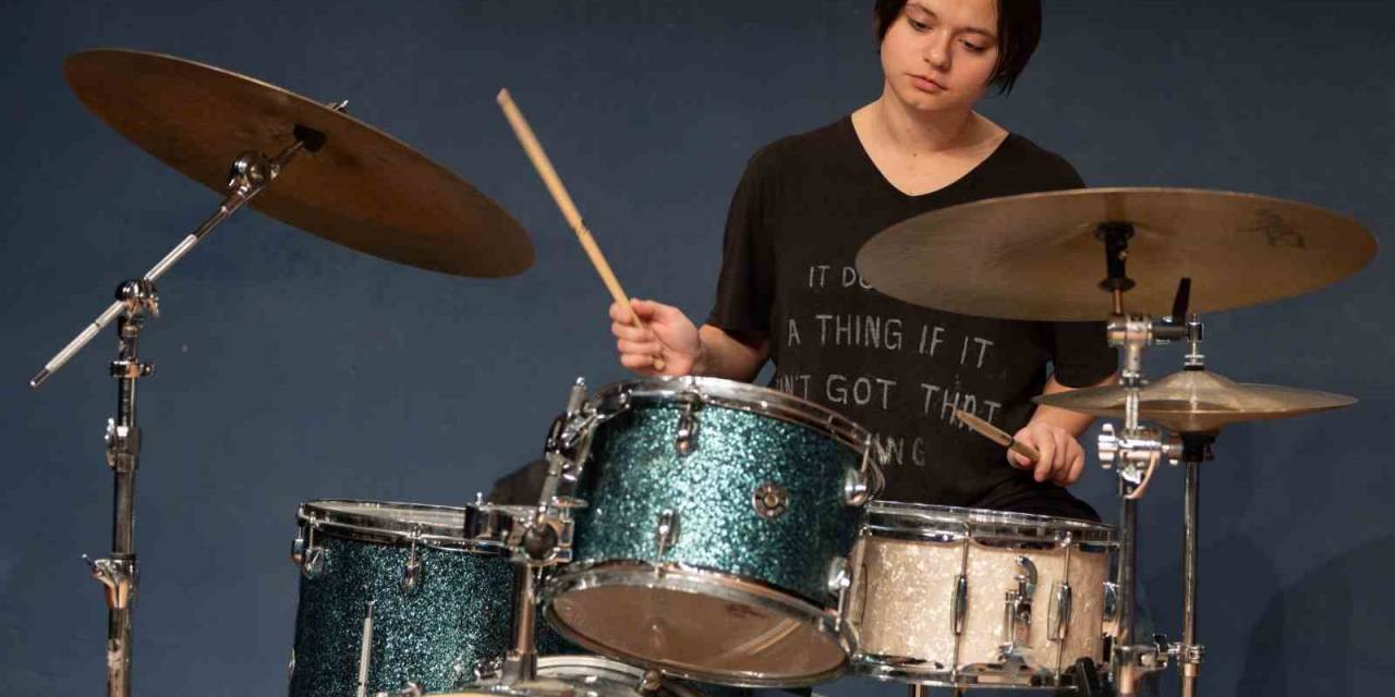 Bateri Tutkusunun Peşinden İzmir’e Geldi