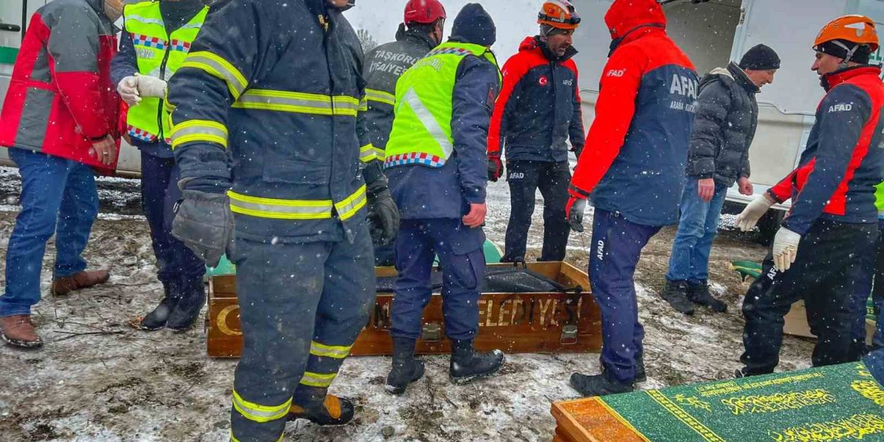 Otobüs Kazasında Hayatlarını Kaybeden Üç Kişinin Daha Kimlikleri Belirlendi