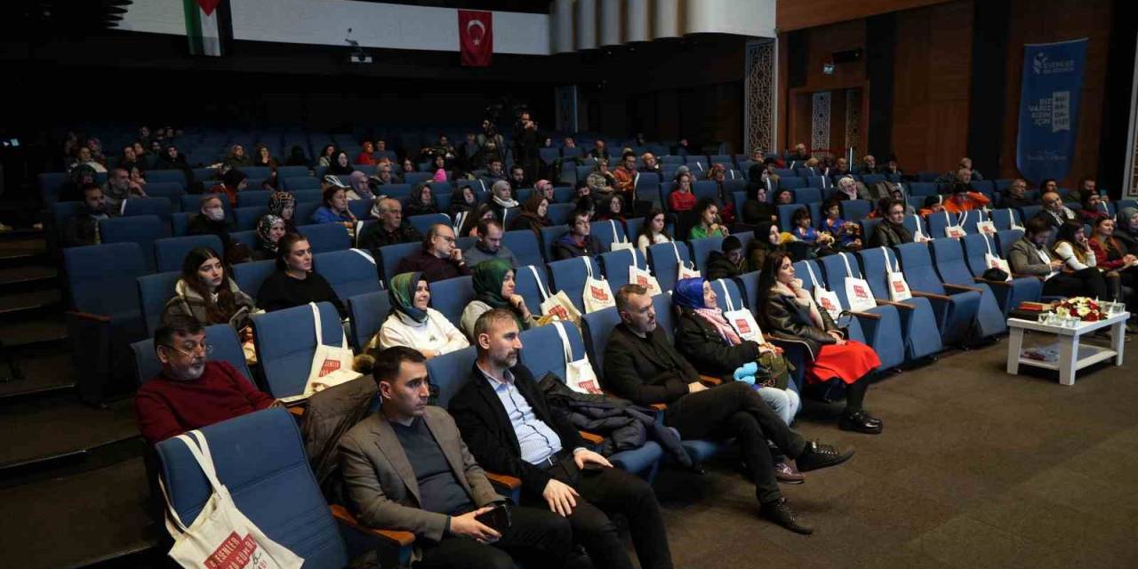 Edebiyatın Kalbi Esenler ’de Atıyor