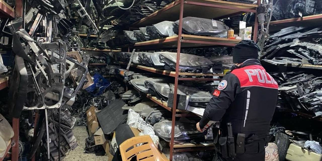 Çıkma Araç Parçası Satan İş Yerleri Denetlendi
