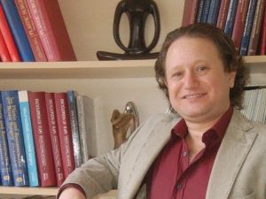 Bayçın: “Estetik Bacak Germe Ameliyatı İle Sarkma Ve Gevşemelerden Kurtulun”