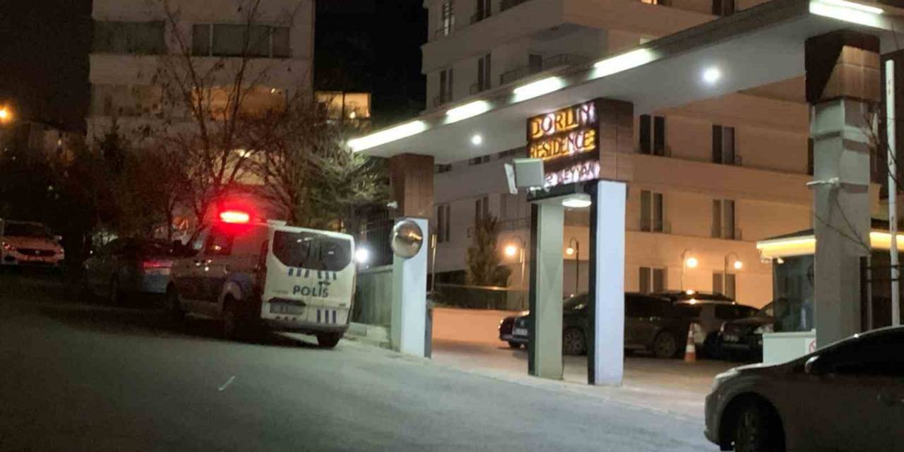 Eski Sevgilisi Tarafından Silahla Vurulan Kadın Hayatını Kaybetti