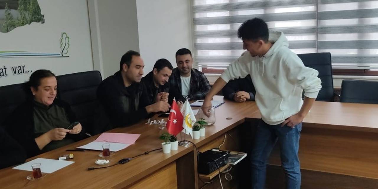 Kura İle Belirlendi