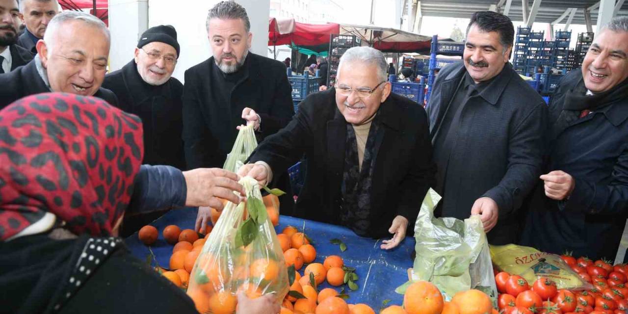 Başkan Büyükkılıç, Ziya Gökalp’te Vatandaşlarla Buluştu