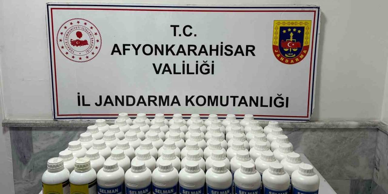 Jandarma 68 Litre Kaçak Zirai İlaç Ele Geçirdi