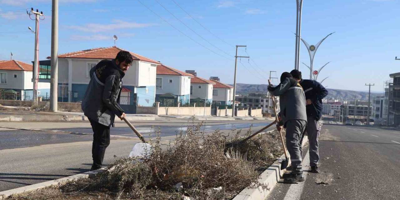 Ergani Belediyesi Genel Temizlik Çalışmaları Gerçekleştirdi