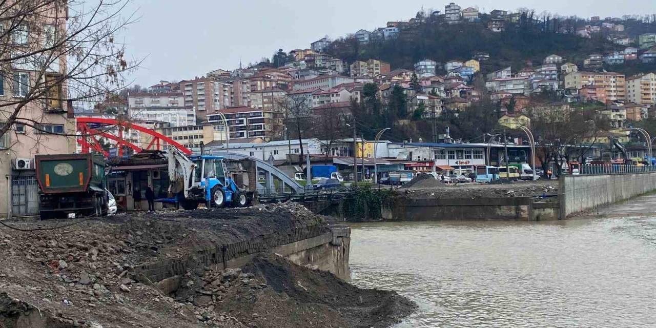 Fevkani Köprüsü’nün 106 Günde Yıkımı Tamamlandı