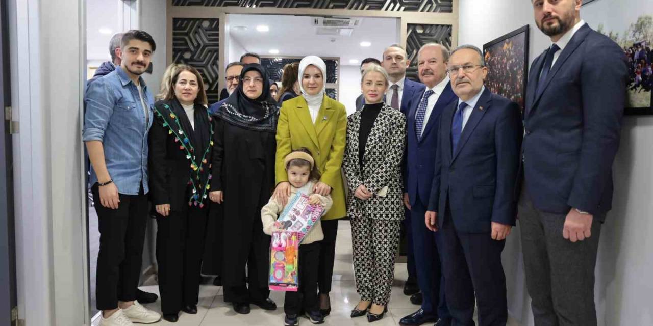 Bakan Göktaş’tan Darülaceze Ve 15 Temmuz Derneği Ziyareti