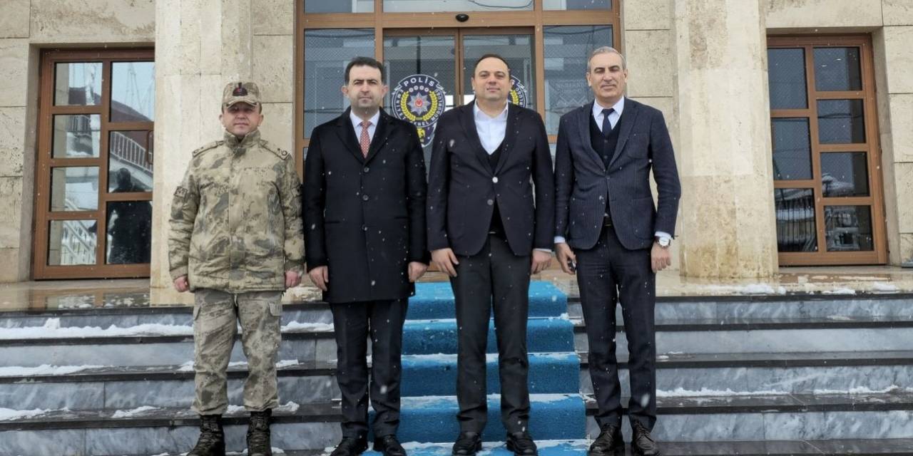 Tatvan İlçe Kaymakamı Ve İlçe Emniyet Müdürü Birinci Sınıfa Terfi Etti