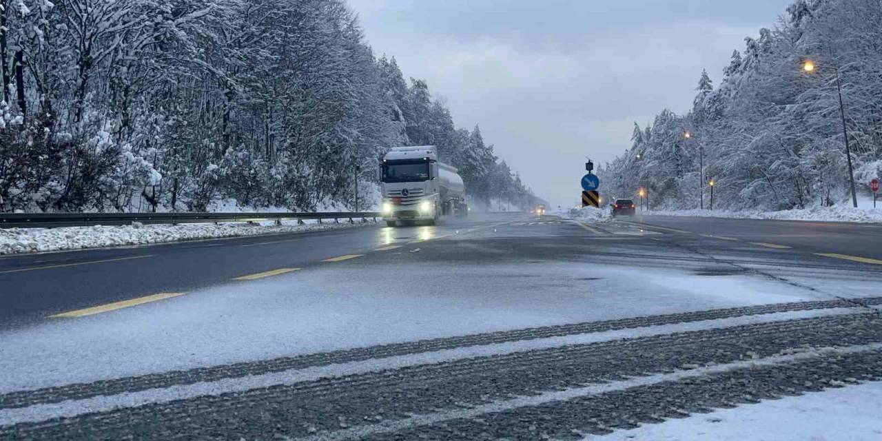 Bolu Dağı Geçişinde Ulaşım Rahat Sağlanıyor