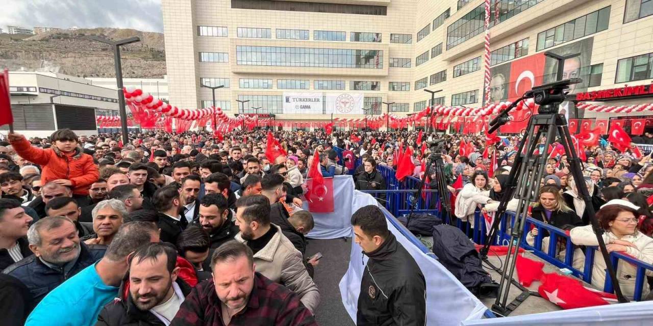 Cumhurbaşkanı Erdoğan, İzmir Şehir Hastanesinin Açılışını Gerçekleştirdi