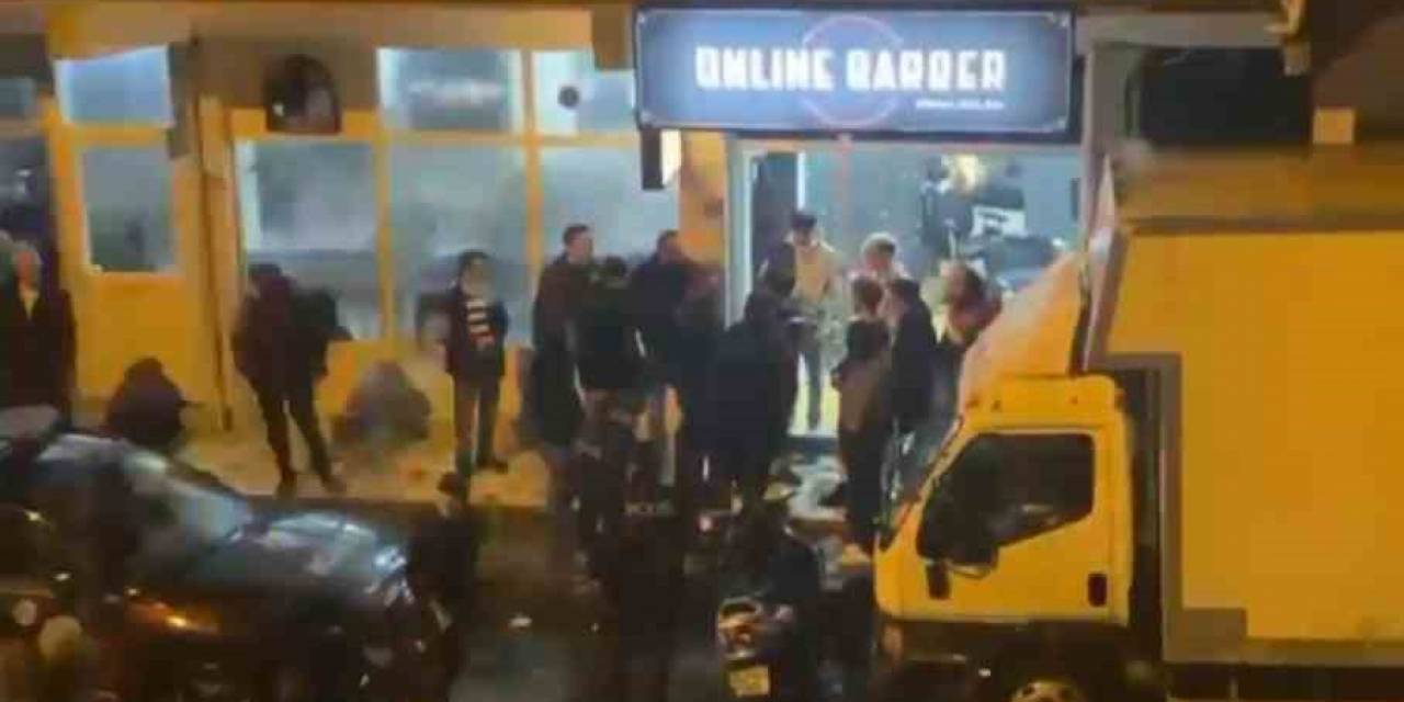 Ataşehir’de Berber Dükkanına Silahlı Saldırı : 1 Yaralı
