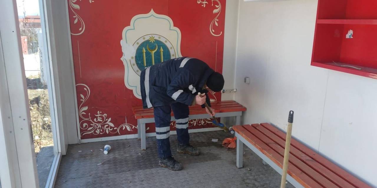 Önce Alkol Kullandı Ardından Bankı Yakmaya Çalıştı