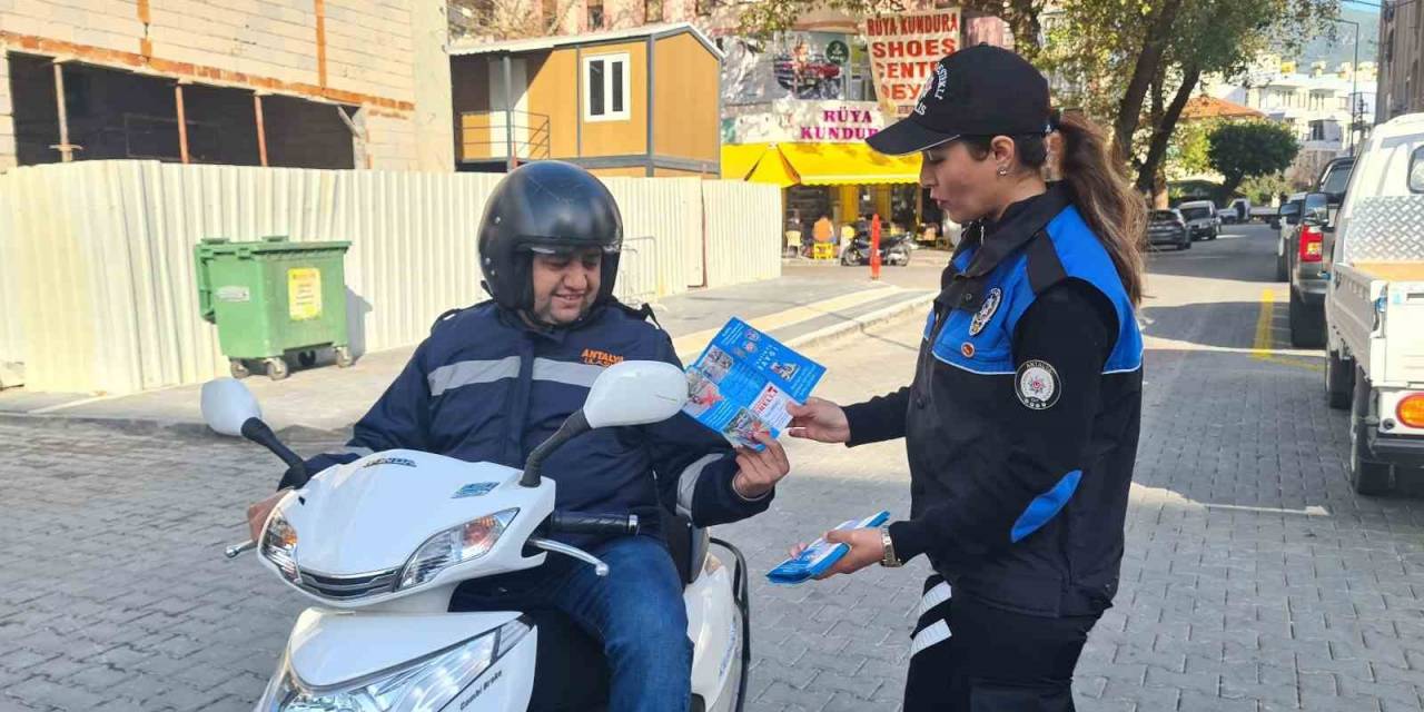 Motosiklet Sürücülerine ‘Trafik Kuralları Hayat Kurtarır’ Projesi Anlatıldı