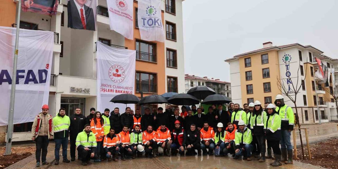 Milletvekili Alkayış, Deprem Konutlarını Şubat Ayında Teslim Edeceklerini Söyledi