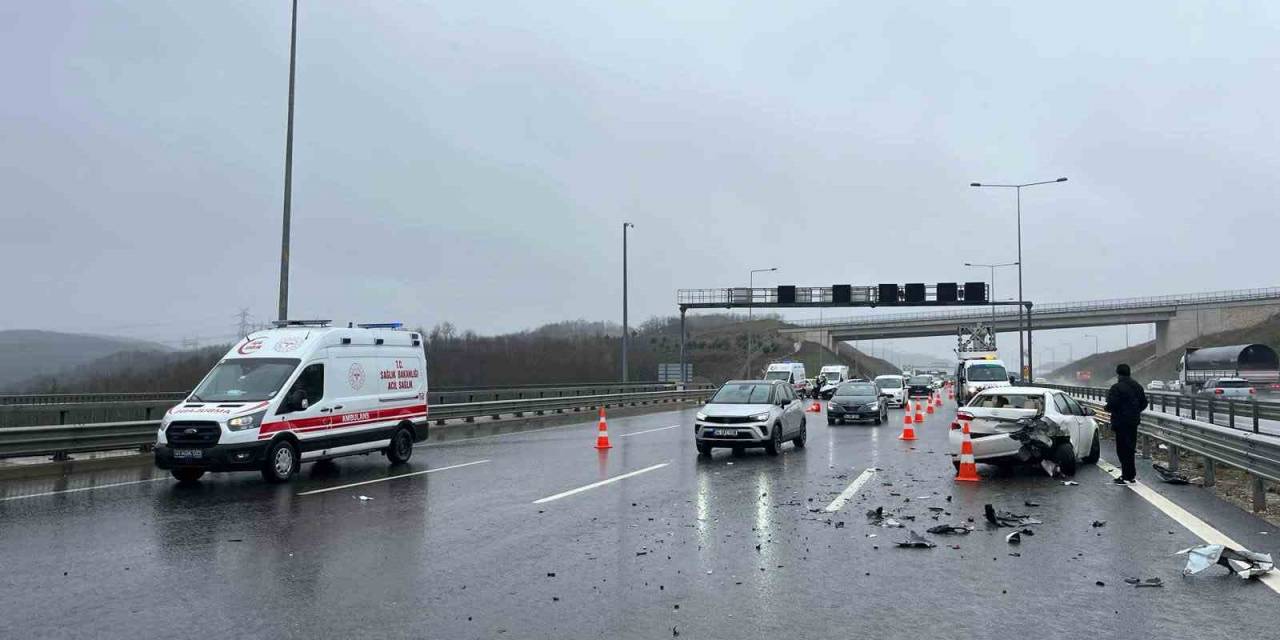 Kuzey Marmara Otoyolu’nda Zincirleme Kaza: 5 Yaralı