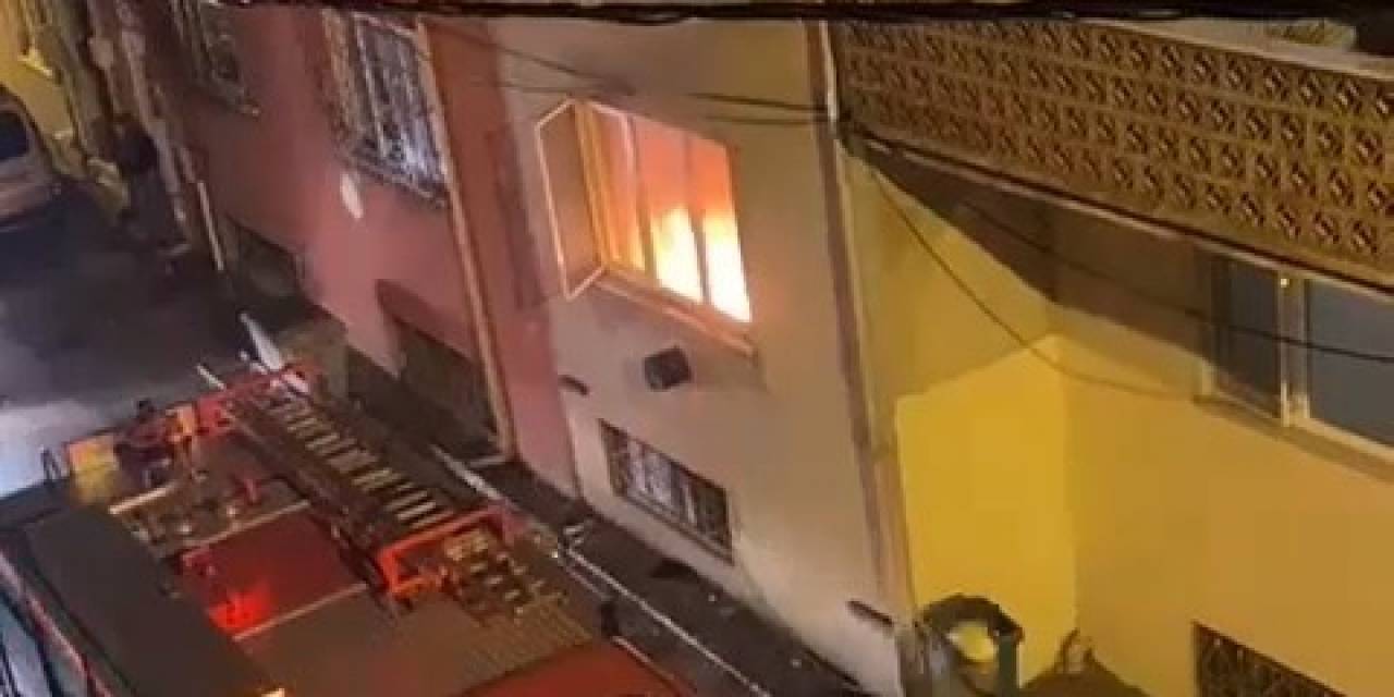 Eşiyle Tartıştı, Evi Ateşe Verdi