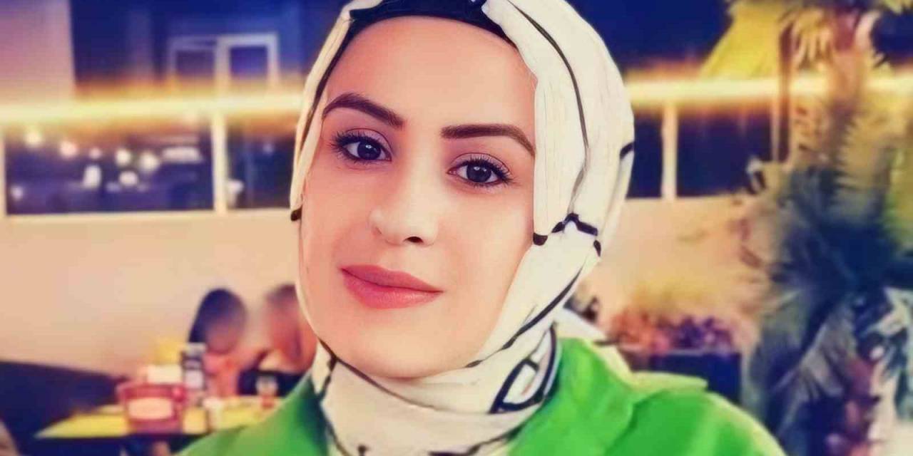 Kazada Yaralanan Genç Kadın Hayatını Kaybetti