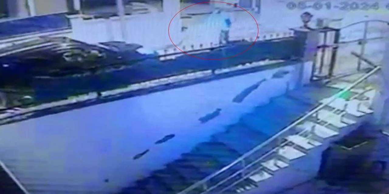 Beylikdüzü’nde Bir Araçtan 400 Bin Tl Değerinde Tekstil Ürünü Çalan Hırsız Kamerada