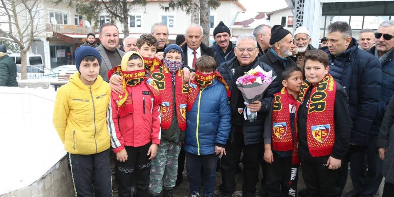 Büyükkılıç, Kıranardı’nda Esnaf Ve Vatandaşlarla Buluştu