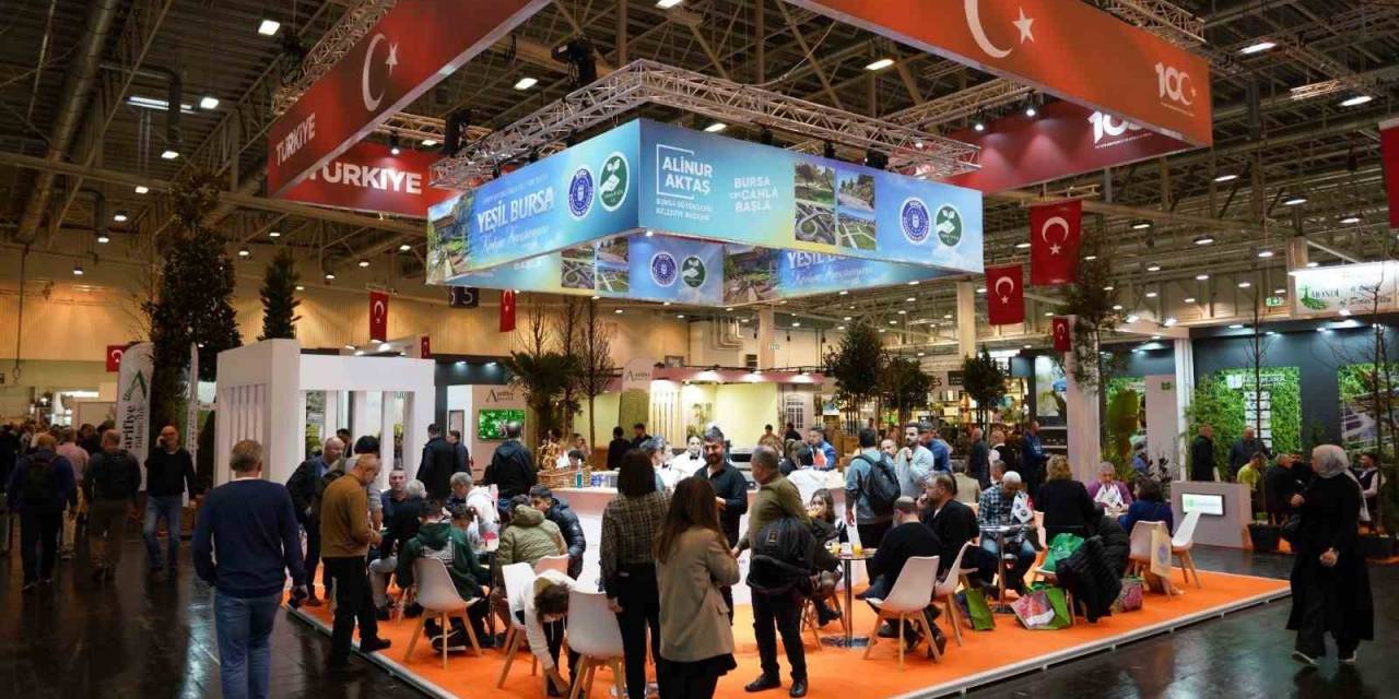 Bu Fuara Dünyanın Dört Bir Yanından 70 Binden Fazla Ziyaretçi Katıldı