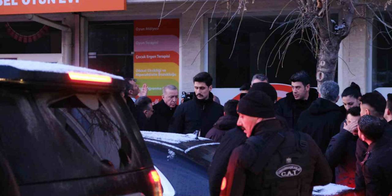 Cumhurbaşkanı Erdoğan, Eskişehir’de Şehit Ailesini Ziyaret Etti