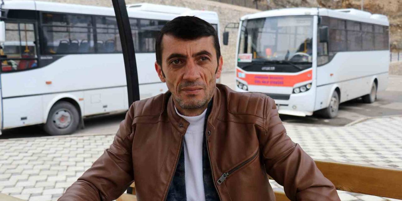 Keçiye “Mey” Konseri Verdi, Binlerce Kez İzlendi