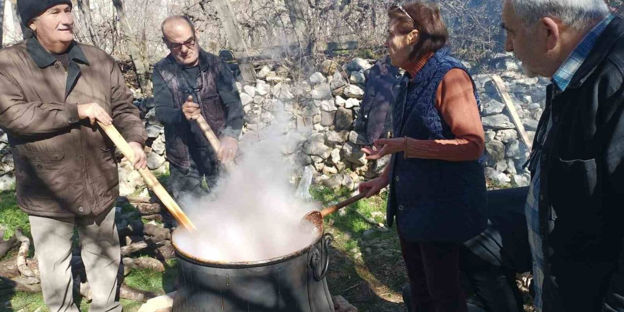 Antalya’da "3. Ekşi Tarhana" Etkinliği