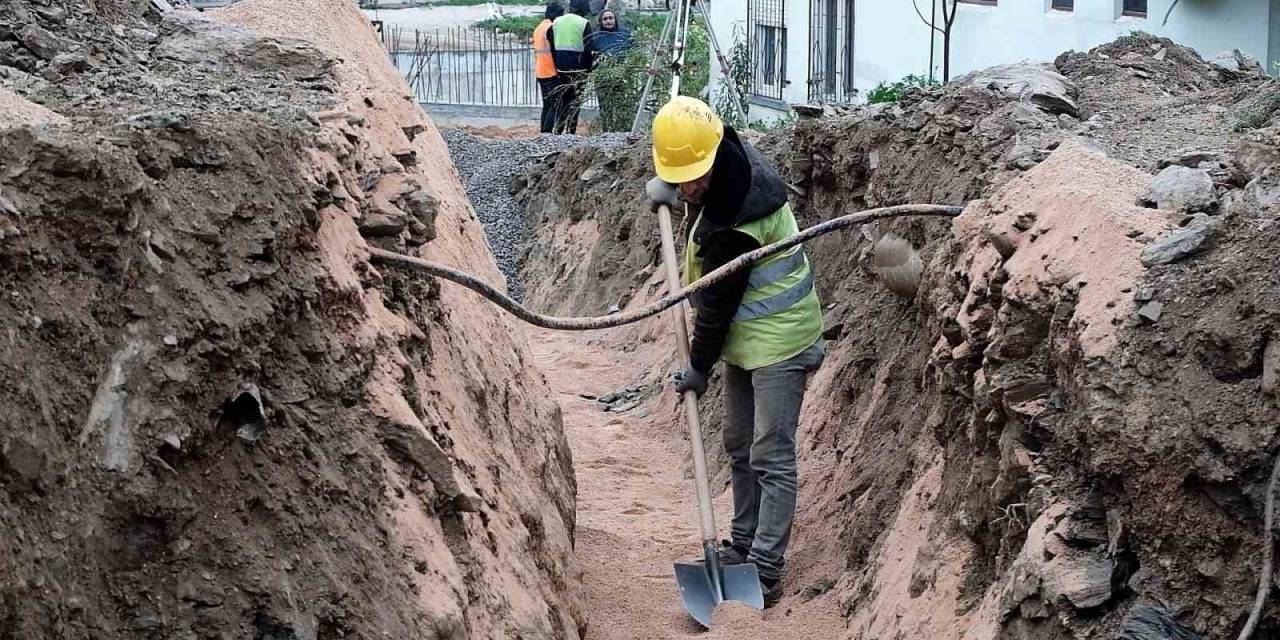 Büyükşehir Belediyesinden, Alanya  Demirtaş’a 100 Milyon Tl’lik Alt Yapı Yatırımı