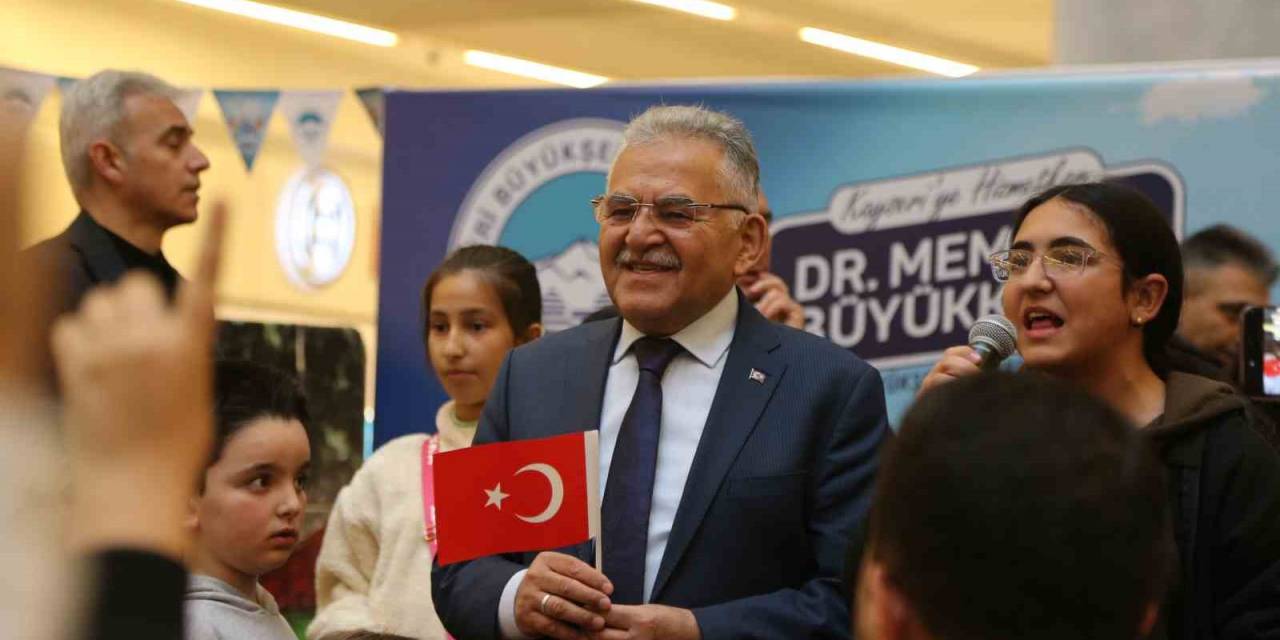 Büyükşehir’in Sömestr Tatil Şenliği’nde Minikler Çok Eğlendi