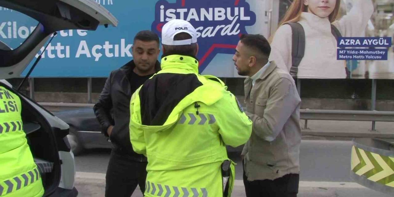 Kadıköy’de İki Sürücünün Trafikteki Kavgası Denetim Noktasında Son Buldu