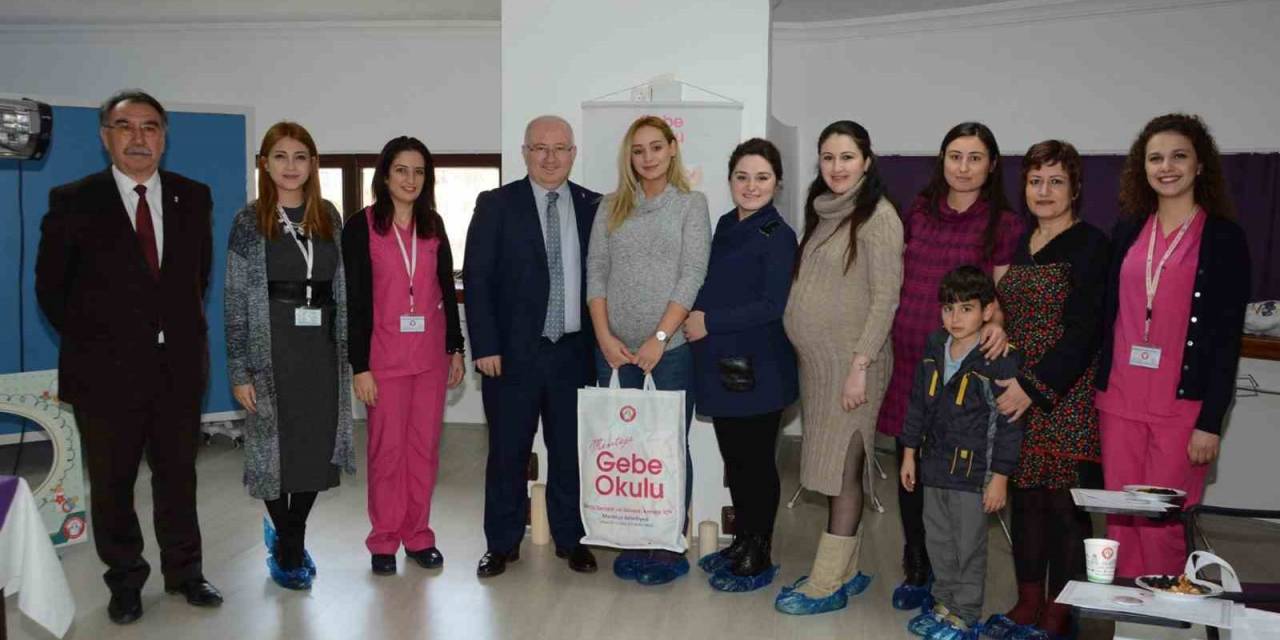 Başkan Gümüş, “Kadınların Daha Güçlü Olduğu Bir Menteşe İçin Çalışıyoruz”