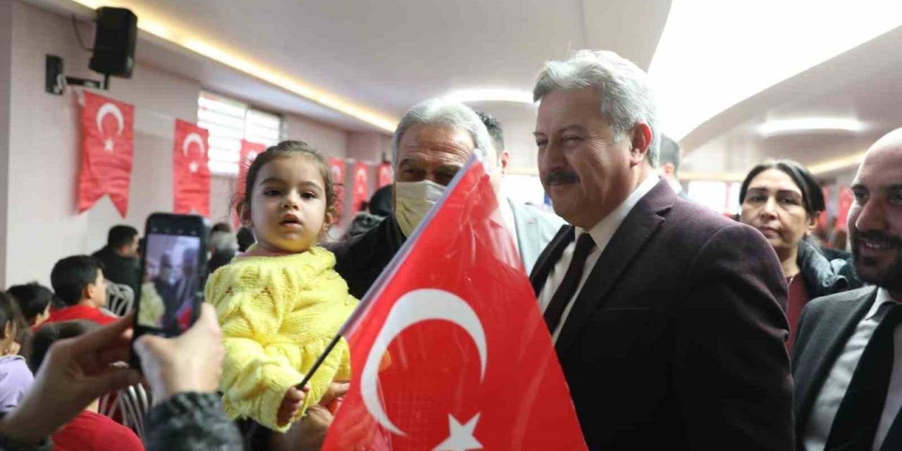 Minikler, Melikgazi’nin Karne Şenliğinde Doyasıya Eğlendi