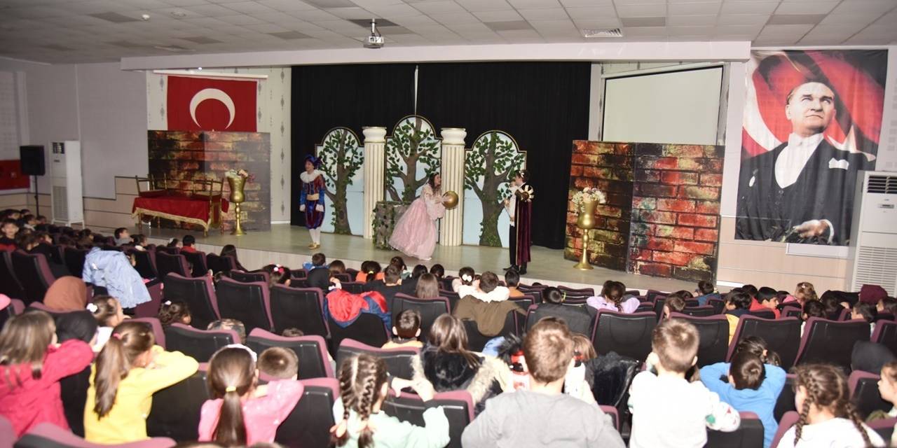 Kartepeli Çocuklara Yarıyıl Eğlencesi