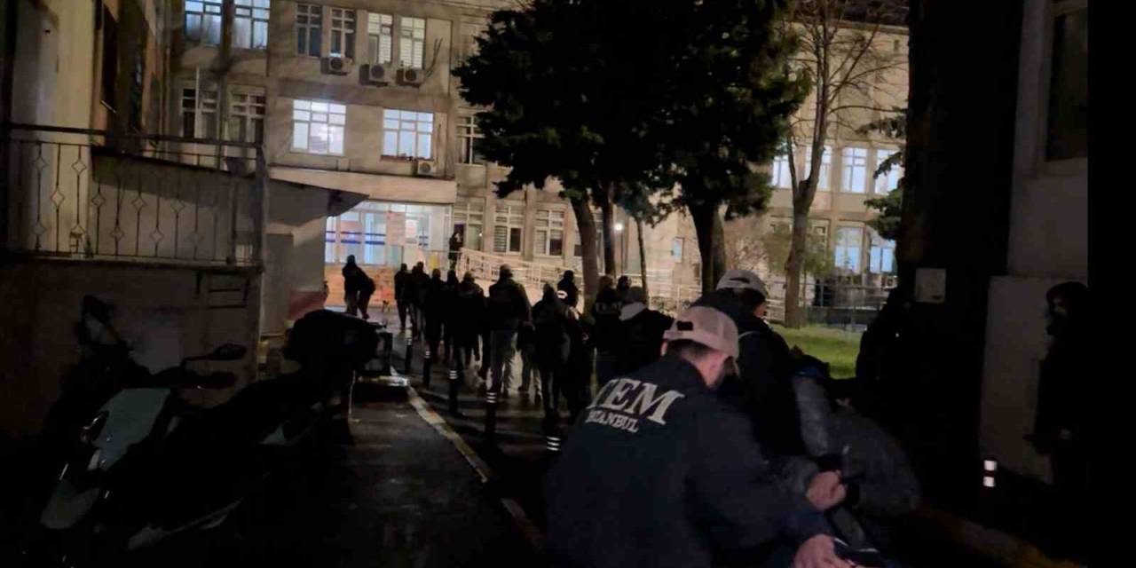 Kilise Saldırısında Gözaltına Alınan Şüpheliler Sağlık Kontrolünden Geçirildi