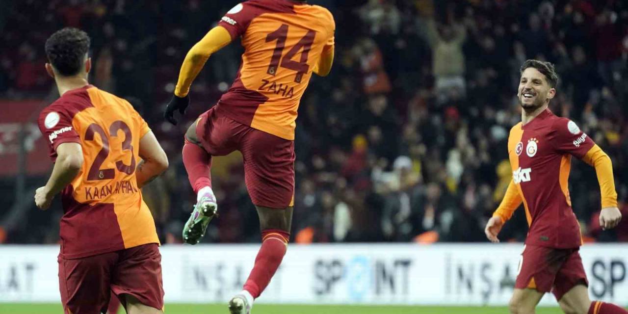 Wilfried Zaha Bu Sezonki 10. Golünü