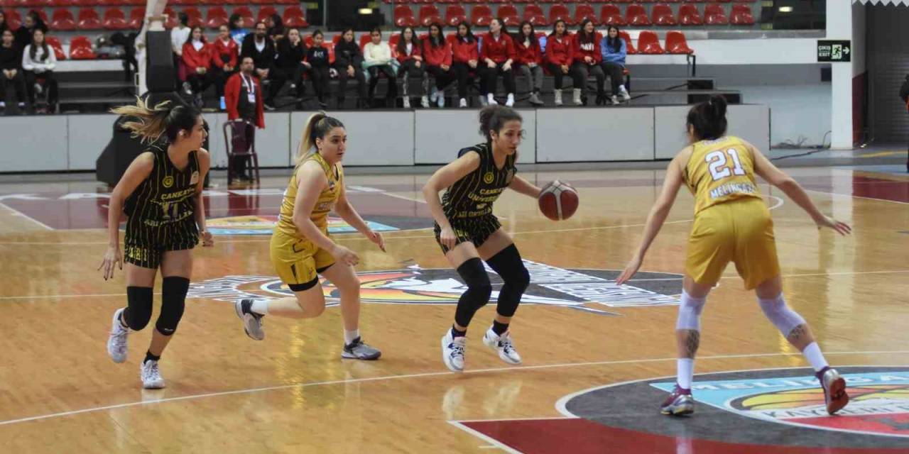 Melikgazi Kayseri Basketbol 9. Galibiyetini Aldı