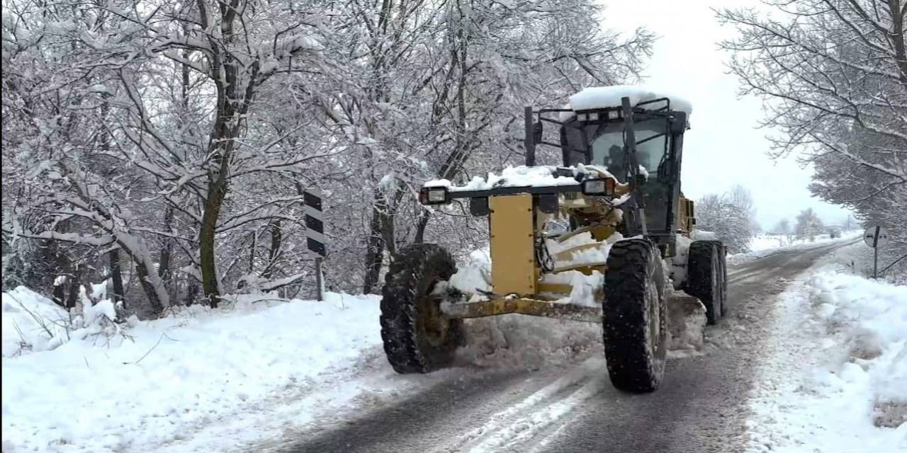 Bilecik’te Karla Mücadele Devam Ediyor